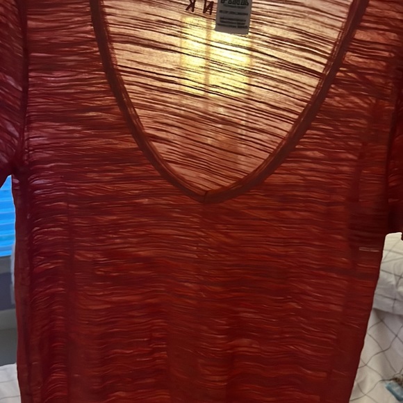SOLD - NWOT PINK Victoria’s Secret Red & Pink Semi-Sheer Short Sleeve Tee - Picture 5 of 7
